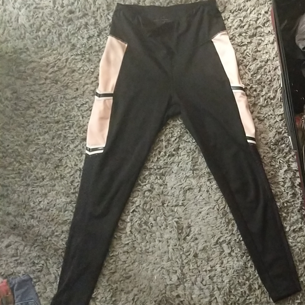 Jessica Simpson leggings
